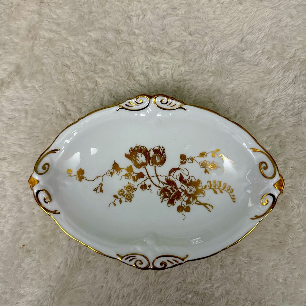 Hammersley& Co. Bone China White and Gold Floral Tray/Dish -England ￼